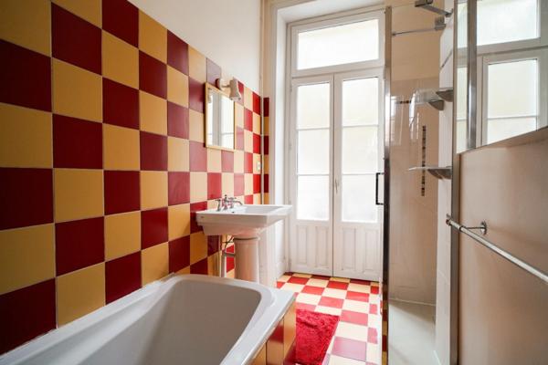 Maison à vendre 10 pièces MACON (71)