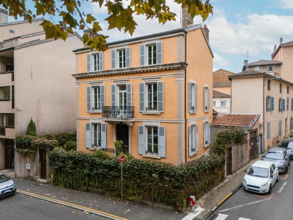 Maison à vendre 10 pièces MACON (71)