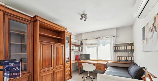 Maison à vendre 9 pièces 220m² Aspremont (06790)