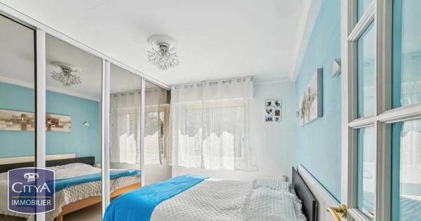 Maison à vendre 9 pièces 220m² Aspremont (06790)