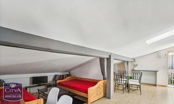 Maison à vendre 9 pièces 220m² Aspremont (06790)