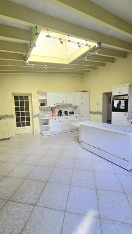Maison de 280 m2 265 000€ FAI