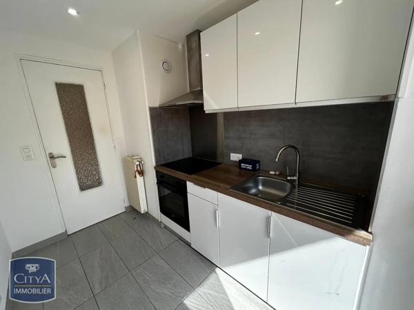 Appartement à louer 2 pièces 41.7m² Antibes (06600)