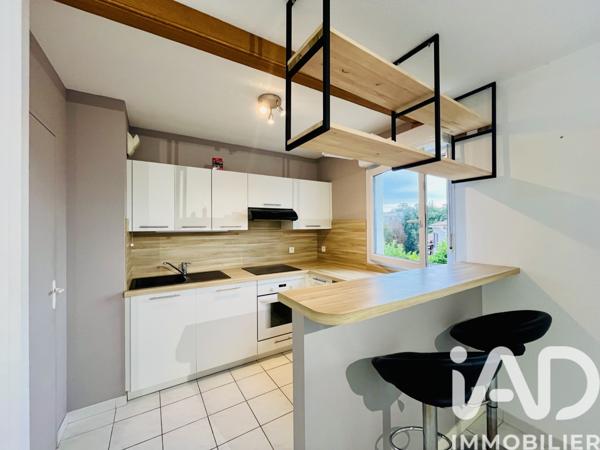 Location appartement 2 pièces 54 m² Bagnols-sur-Cèze