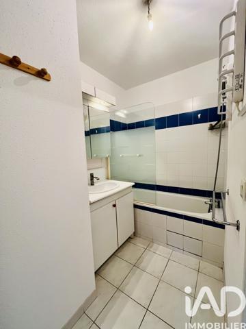 Location appartement 2 pièces 54 m² Bagnols-sur-Cèze