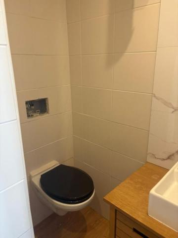 Charmant studio rénové de 24 m²  Centre-ville