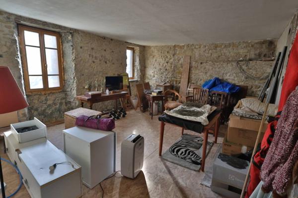 Maison à vendre 8 pièces de 224 m²