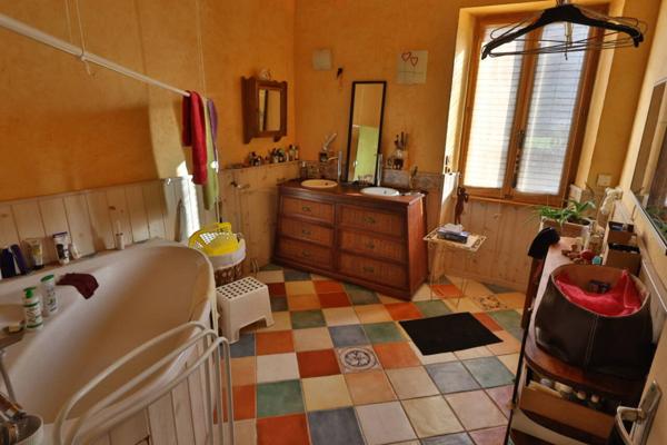 Maison à vendre 8 pièces de 224 m²