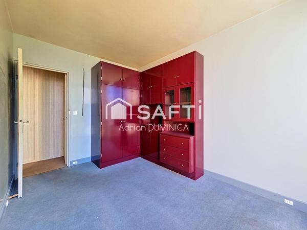 Appartement avec belle vue dégagée sur plan d'eau