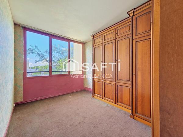 Appartement avec belle vue dégagée sur plan d'eau