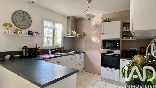 Maison à vendre 4 pièces 85 m² Nazelles-Négron