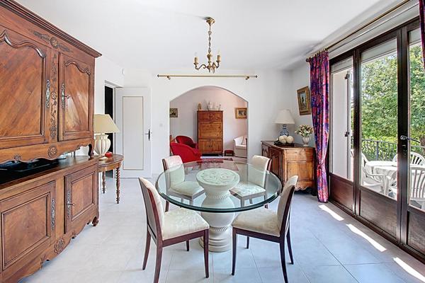 A VENDRE Maison Draguignan 6 pièces 192 m²