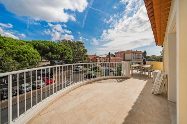 Appartement
         3 pièces
        - 65 m² Exclusivité 299 000 € *