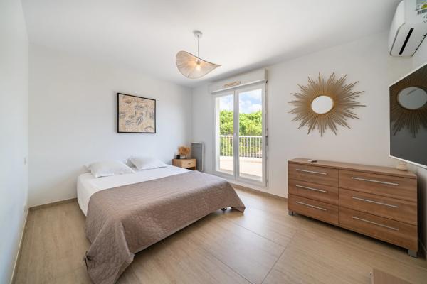 Appartement
         3 pièces
        - 65 m² Exclusivité 299 000 € *
