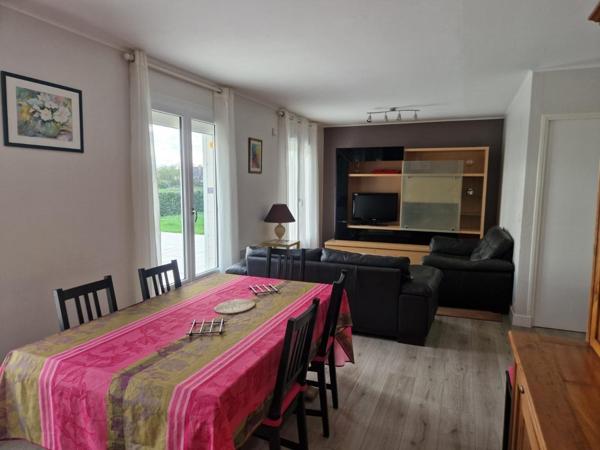 Magnifique pavillon plain-pied sur 9000 m2, garage