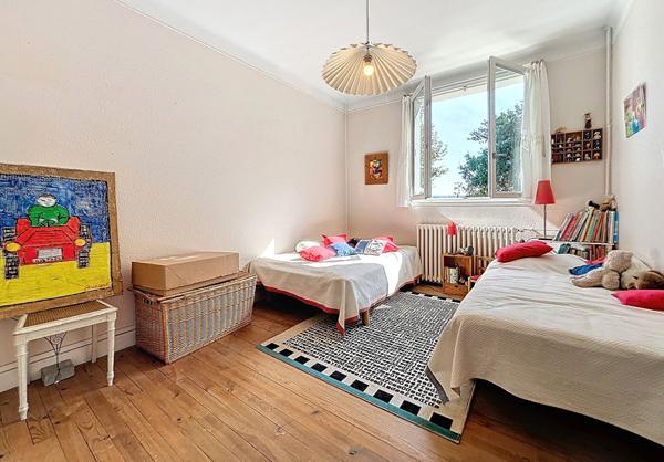 Maison d'architecte 200 m² avec un parc de 1300 m² Montauban quartier Beausoleil