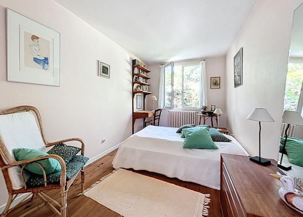 Maison d'architecte 200 m² avec un parc de 1300 m² Montauban quartier Beausoleil