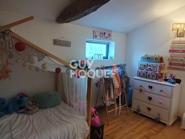 Maison familiale 5 chambres avec piscine ? belle pièce de vie ouverte ? proche commodités 8 pièce(s) 169 m2