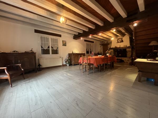 Maison 7 pièces - 140 m²