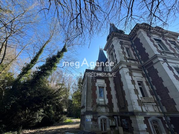 Bureaux à ARQUES, 62510 - 17 pièces 550m²