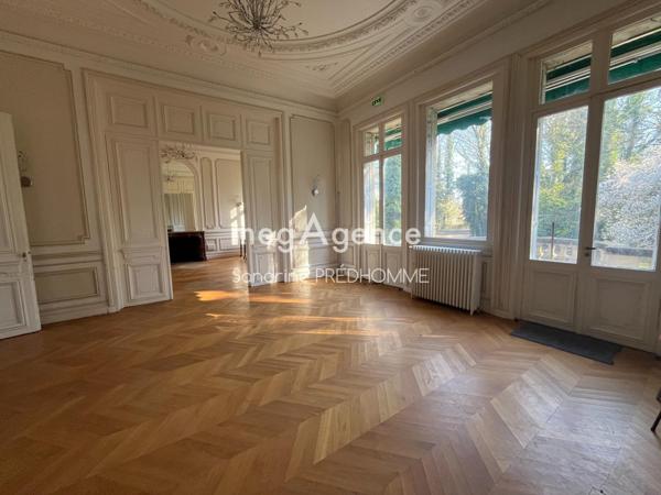 Bureaux à ARQUES, 62510 - 17 pièces 550m²