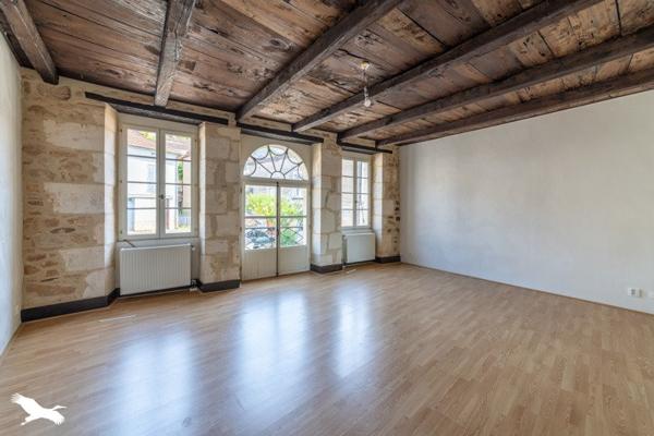 Maison 166 600 € Duravel 10 p 219 m² DPE C