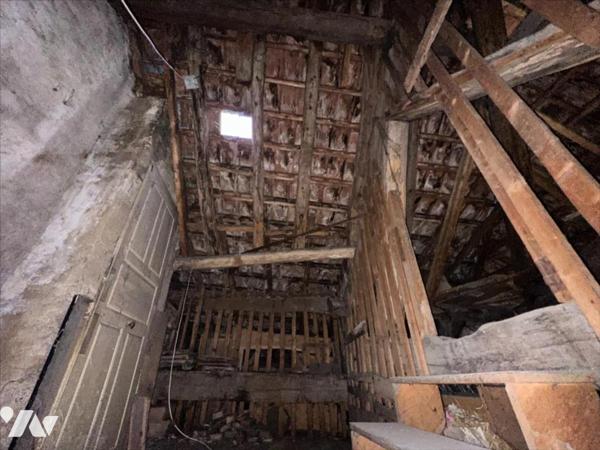 ENSEMBLE IMMOBILIER A RENOVER - CENTRE VILLE