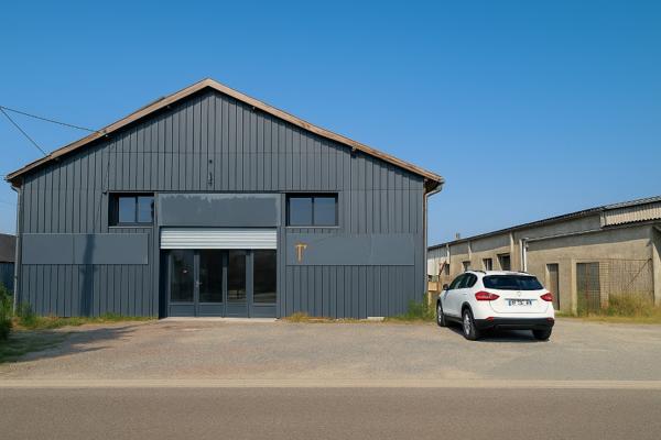 Local commercial à VENDRE