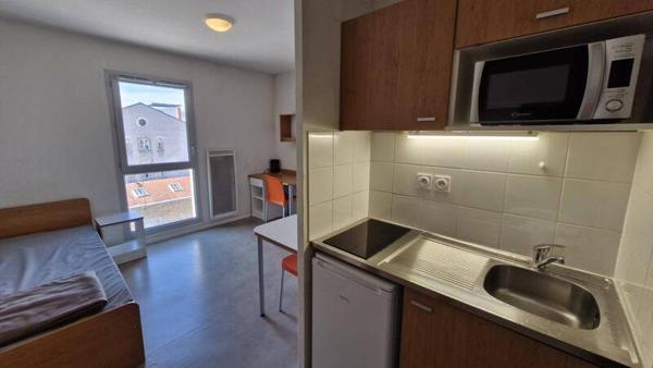 Appartement 1 pièce                                        - 69007 Lyon 7e  Arrondissement Réf : 5599