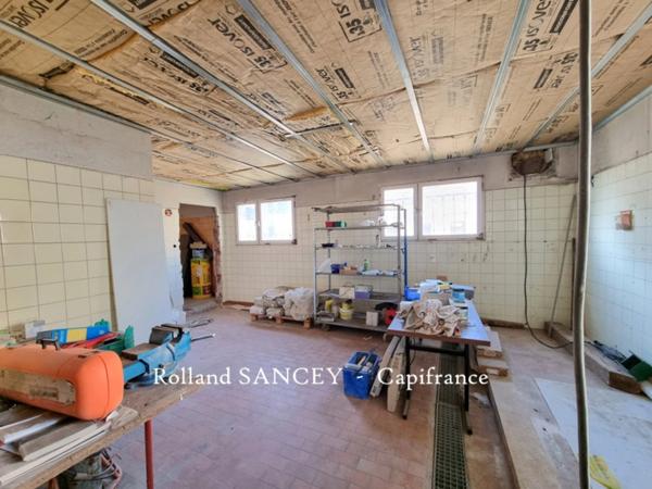 Immeuble en monopropriété à vendre à RECHESY (90)
