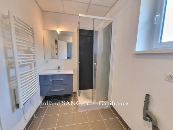 Immeuble en monopropriété à vendre à RECHESY (90)