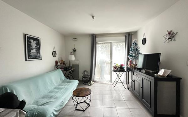 Appartement à vendre    2 pièces • 38 m2 Nîmes