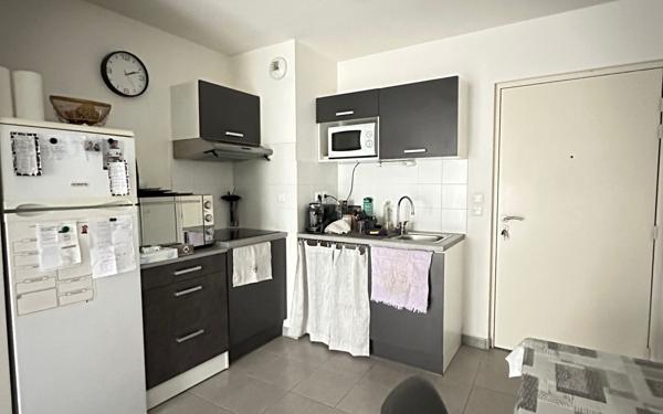 Appartement à vendre    2 pièces • 38 m2 Nîmes