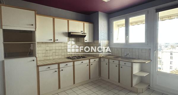 À vendre Appartement 3 pièces 66 m² - Allonnes 72700