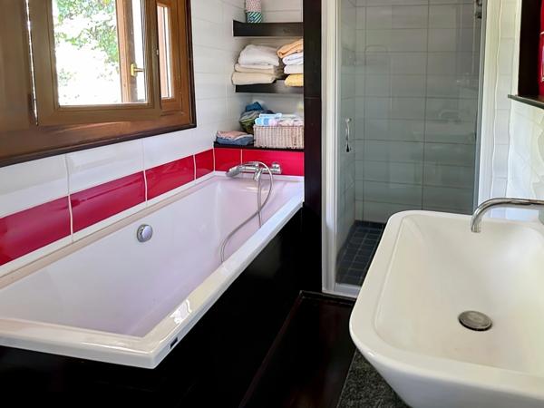 Dpt Gers (32), à vendre PLAISANCE DU GERS maison P7 de 155m2 - terrain 3400 m2