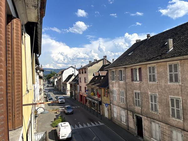 Appartement traversant, T3, à Le Pont de Beauvoisin Savoie, Une Opportunité à Saisir