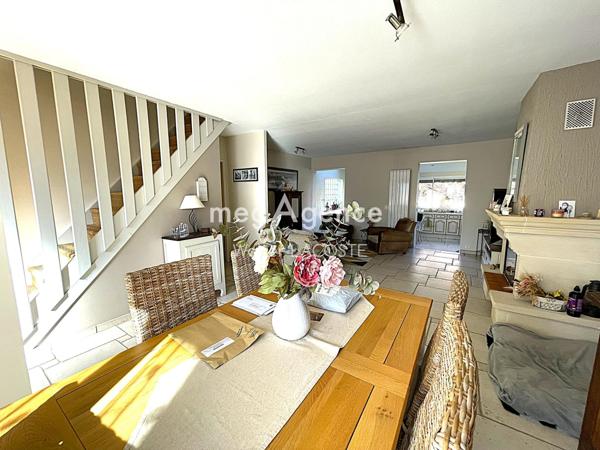 Maison à LES CLAYES-SOUS-BOIS, 78340 - 6 pièces 135m²