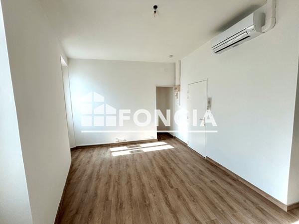 Location Appartement 2 pièces 33 m² - 365 AVENUE DE LA RESISTANCE Toulon 83000