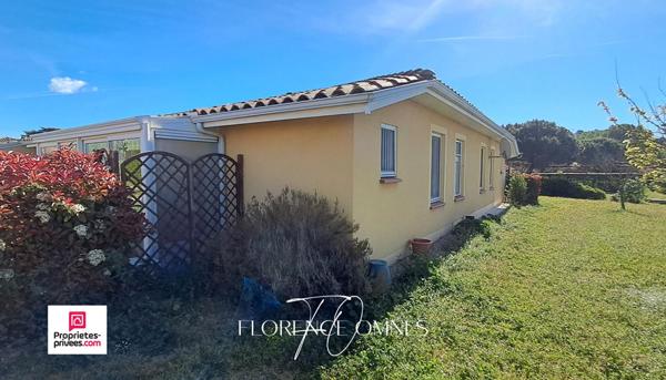 Maison T3 avec véranda, jardinet, parking et piscine - Résidence senior sécurisée - Villegly