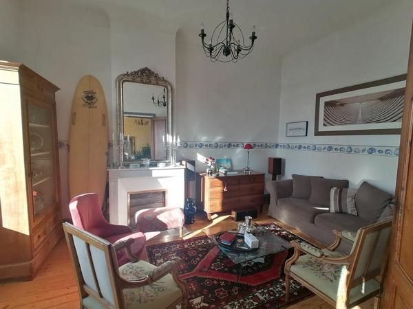 Maison à vendre    9 pièces •  Saint-Georges-de-Didonne