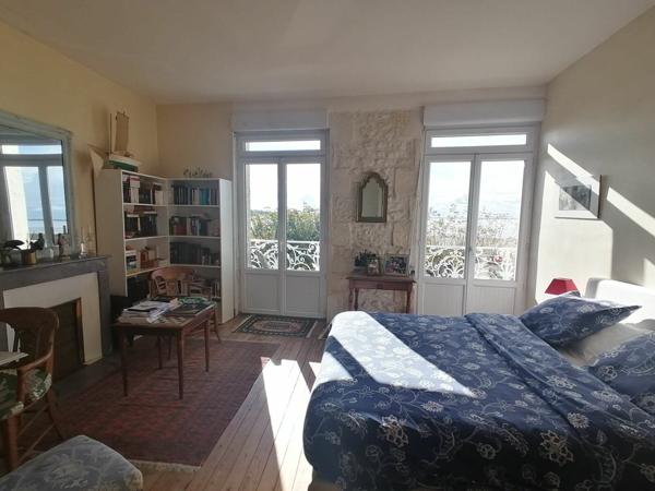 Maison à vendre    9 pièces •  Saint-Georges-de-Didonne