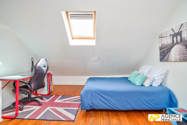 Maison Le Mesnil-le-Roi - Maisons-Laffitte - 4/5 chambres 1 190 000 € **  - Référence  13059