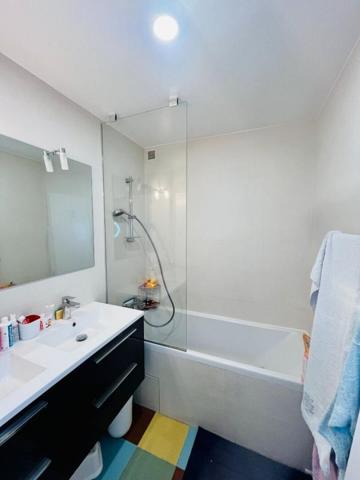 Maison  6 pièce(s) 144 m2 environ