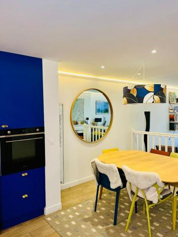 Maison  6 pièce(s) 144 m2 environ