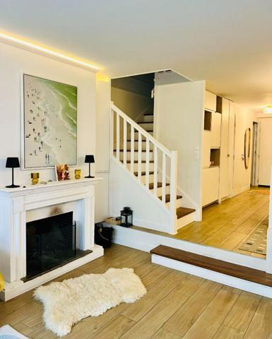 Maison  6 pièce(s) 144 m2 environ