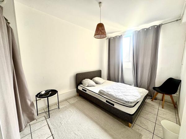 SAINT-MARC - Appartement en colocation - 92m²