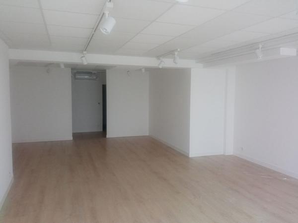 Local commercial Challans 75.41 m²