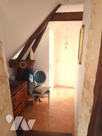 Maison familiale en parfait état avec vue exceptionnelle sur le Loir à Durtal.