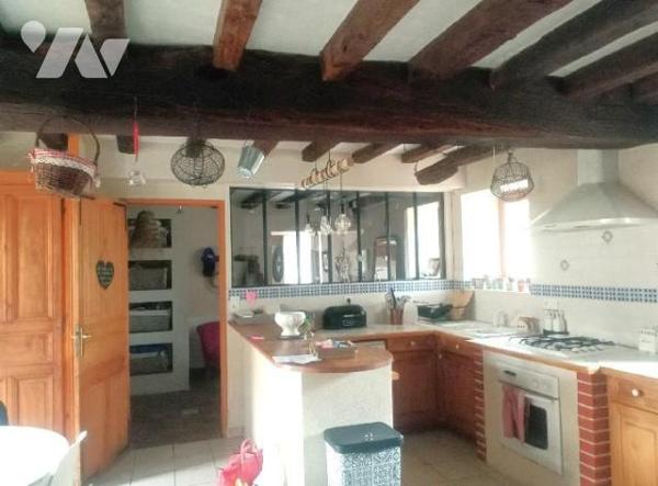 Centre Bourg - Maison rénovée  - Piscine - Jardin - Garage