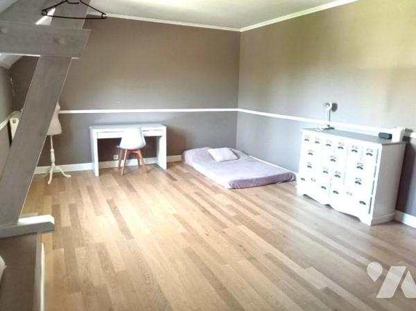 Centre Bourg - Maison rénovée  - Piscine - Jardin - Garage